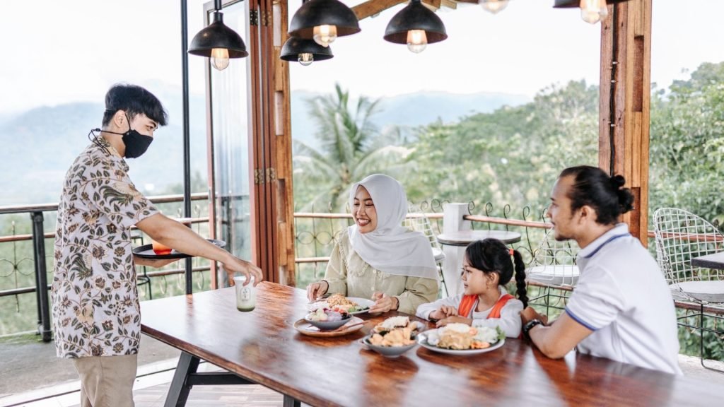 cafe dekat Candi Untuk Keluarga