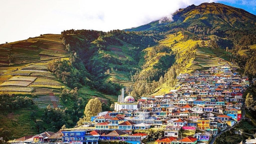 Indah dan Dingin Sunrise Nepal Van Java Magelang