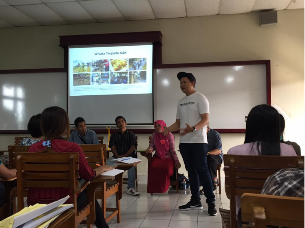 Presentasi Di Universitas Sanata Dharma 2017