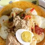 lontong cap go meh