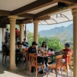 Area indoor lantai 2 Kedai Bukit Rhema untuk resto keluarga di Magelang