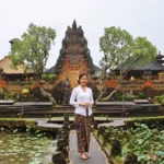 Temple tour in Ubud with Balinese temple scenery